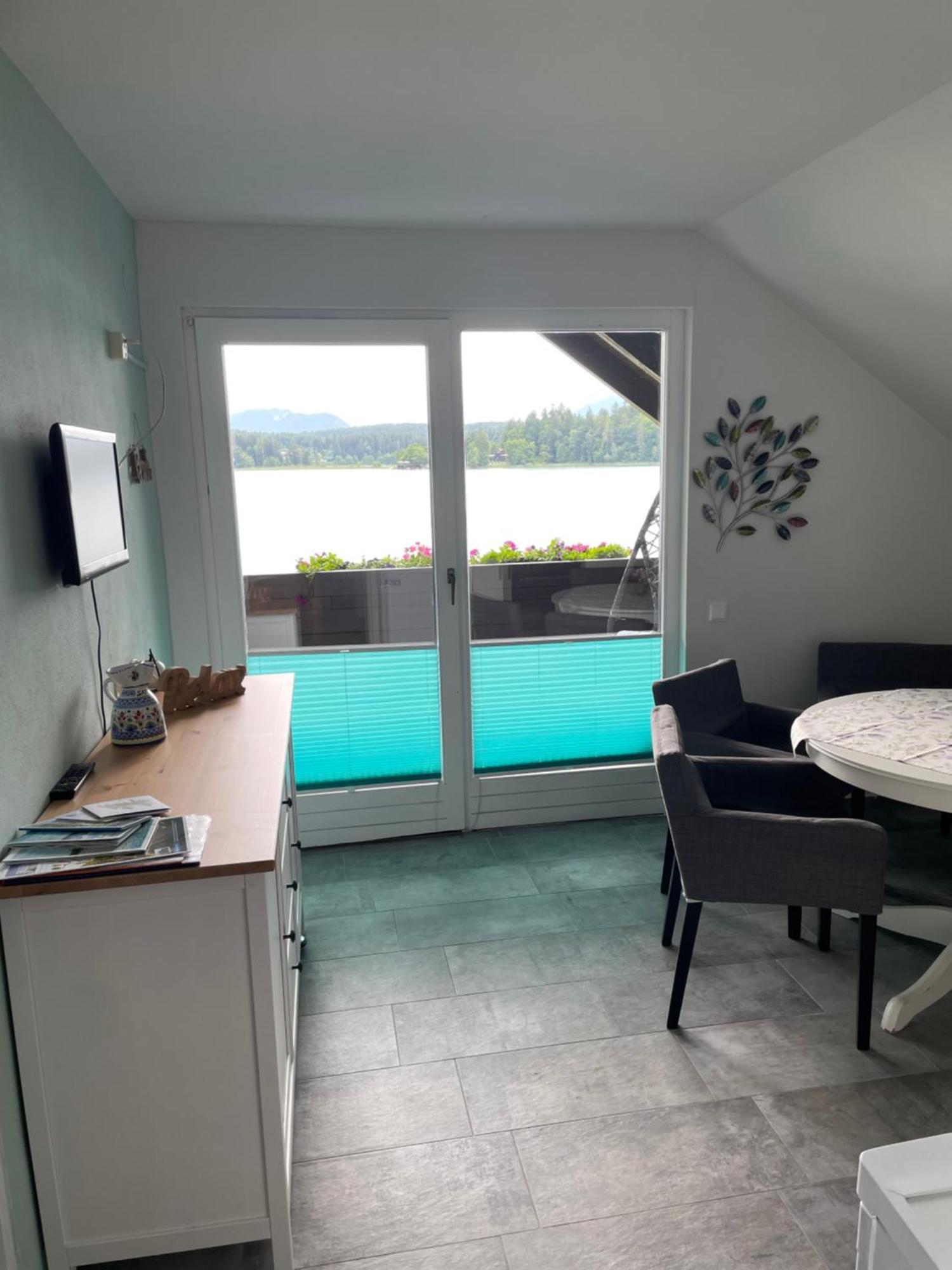 Haus Kleinbichler Apartamento Faak am See Exterior foto